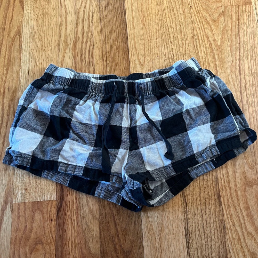 Old Navy Black and White Plaid Pajama Shorts